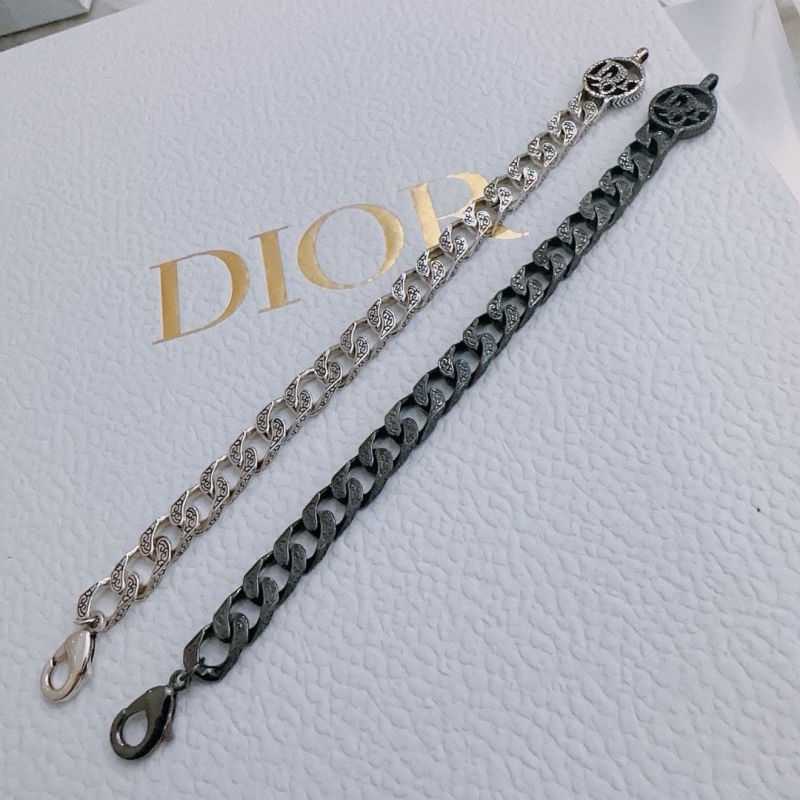 chr1st1an D10r necklaces